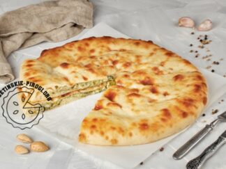 Осетинские пироги с картошкой и зеленым луком